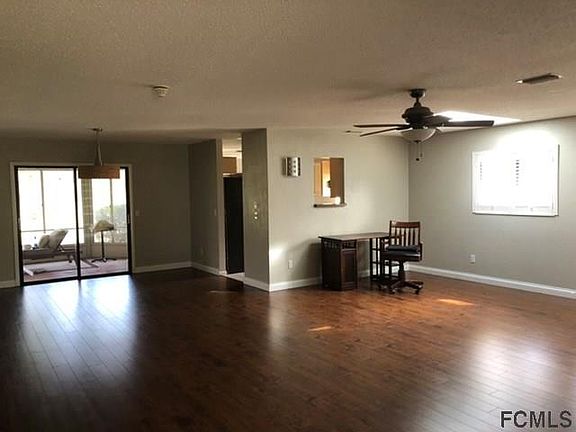 5th image of 51 Westminster Dr