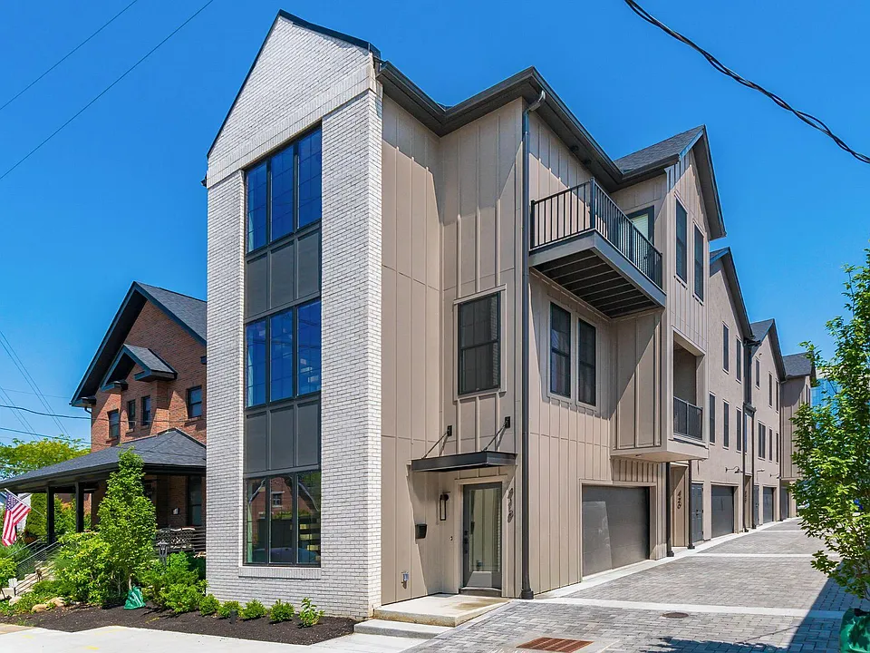 424 Jackson St