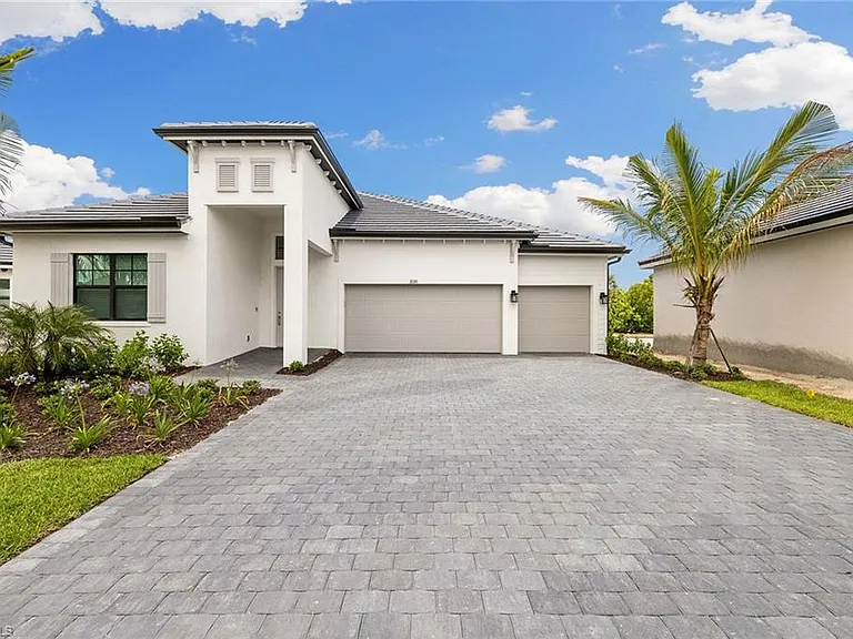 3130 Heather Glen Ct — Photo 2