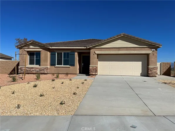 7669 Tamarisk Ave, Oak Hills, CA 92344
