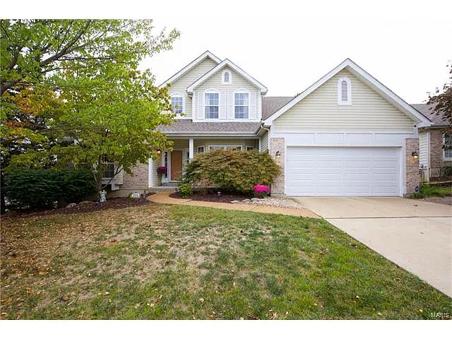 4806 Crosswood Dr photo 1