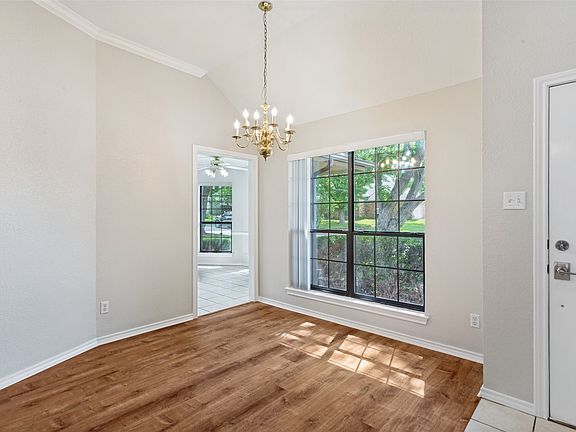 5th image of 1213 Downwood Dr
