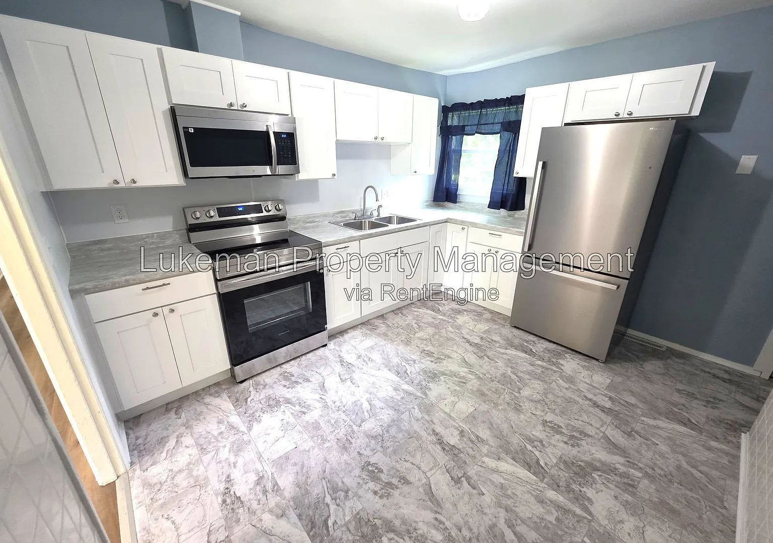 3 bed, 1.0 bath, 923 sqft, $1,400 — Photo 4