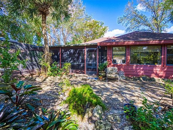 3rd image of 2490 Outrigger LN