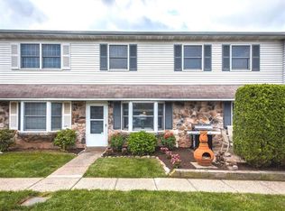 1902 Whitpain Hls, Blue Bell, PA 19422