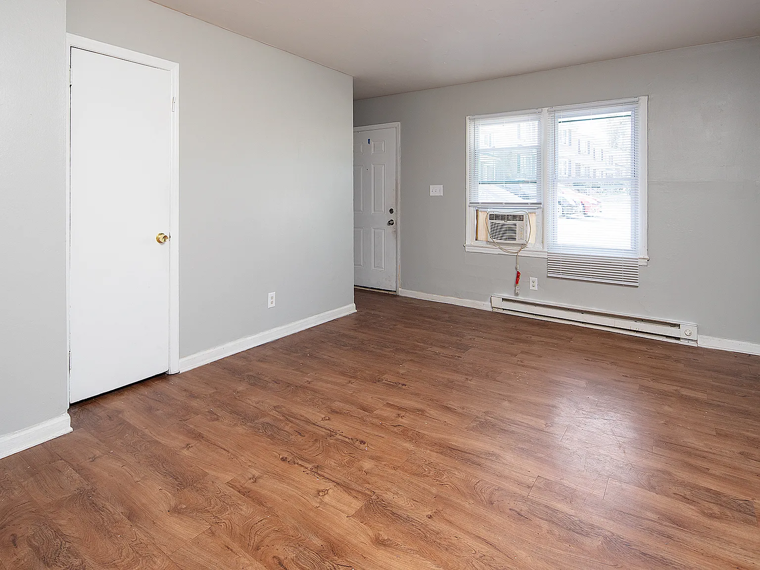 1 bed, 650 sqft, $975 — Photo 4