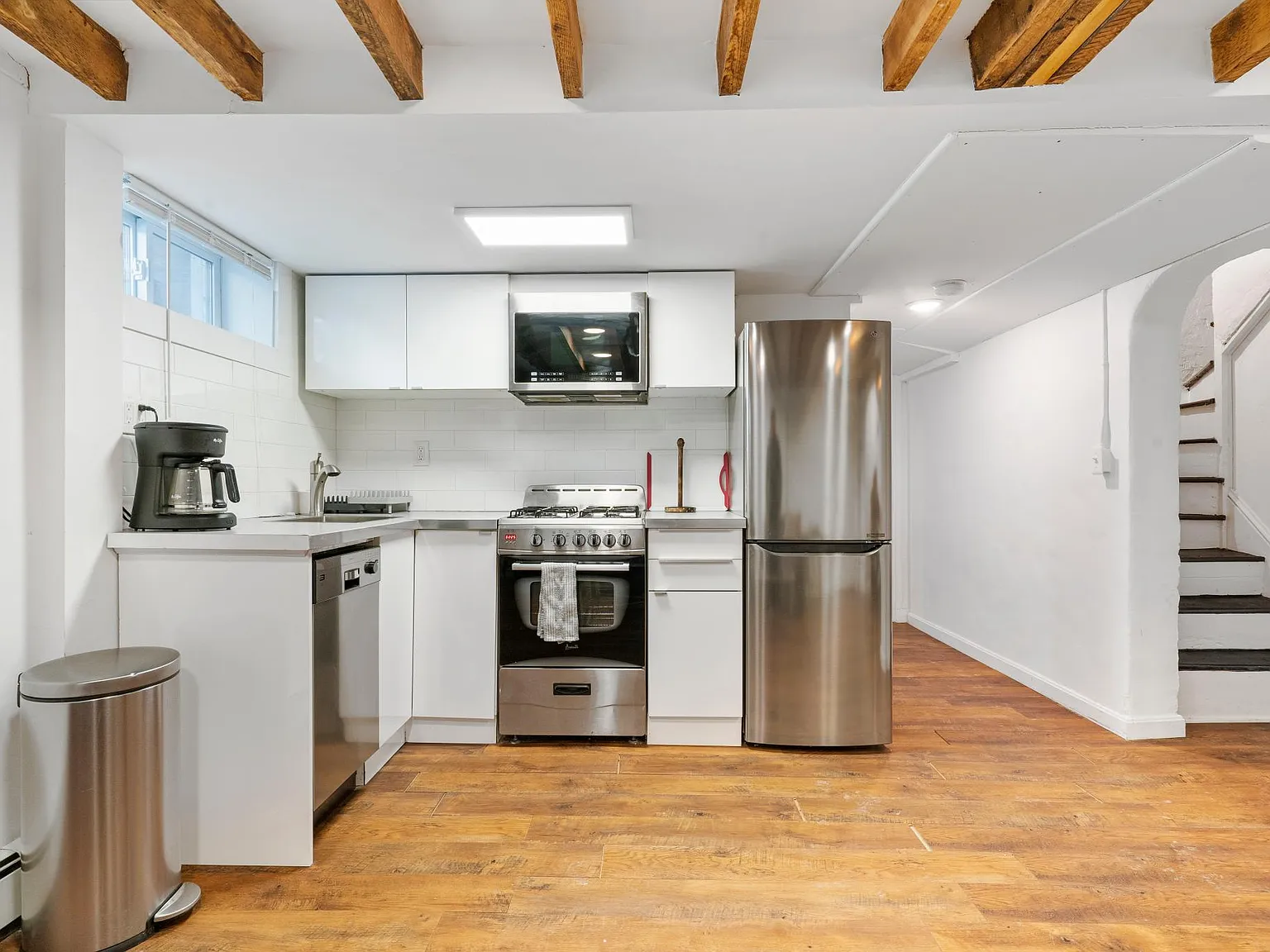 1 bed, $3,400 — Photo 4