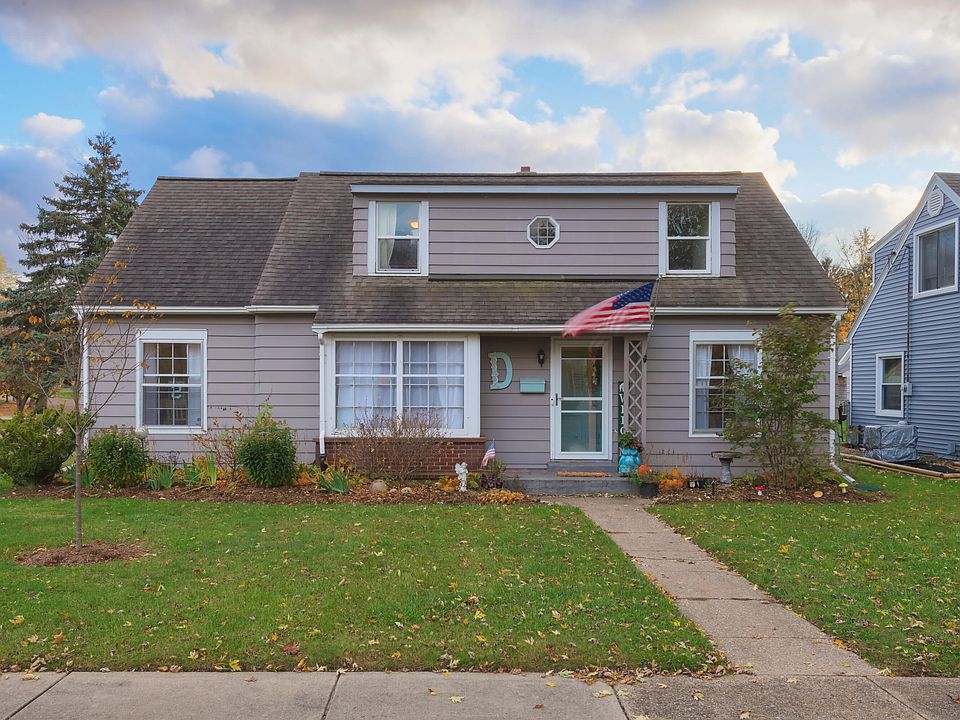 1st image of 522 Edgell St