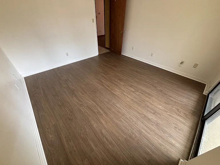 1108 Greentree Ct #I — Photo 14