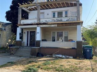 631 6th St, Niagara Falls, NY 14301