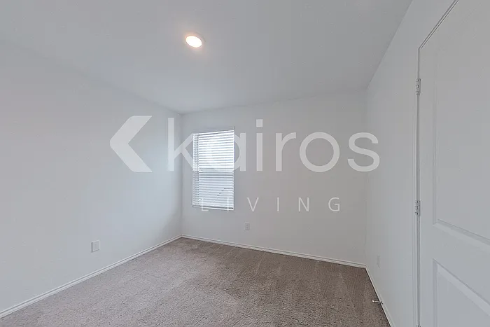 5634 Mountain Point — Photo 17
