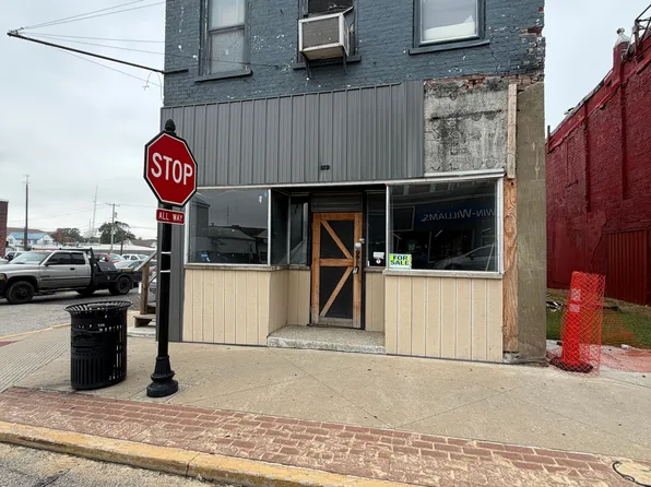 100 E Main St, Washington, IN 47501