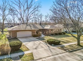 1899 Kevin Ave, Elgin, IL 60123