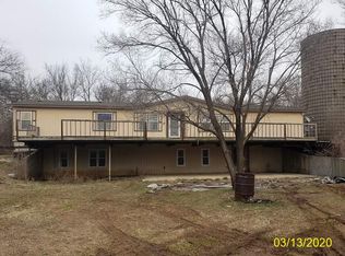11910 NW Parallel St, Towanda, KS 67144