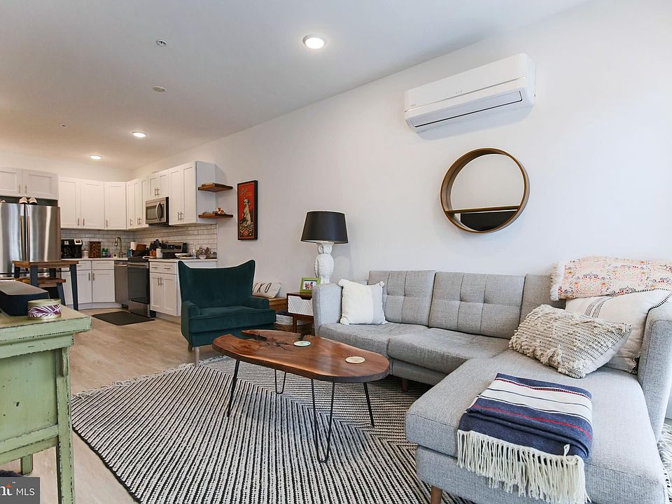1st image of 1412 Frankford Ave #2