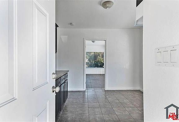 4th image of 843 N Gage Ave #843
