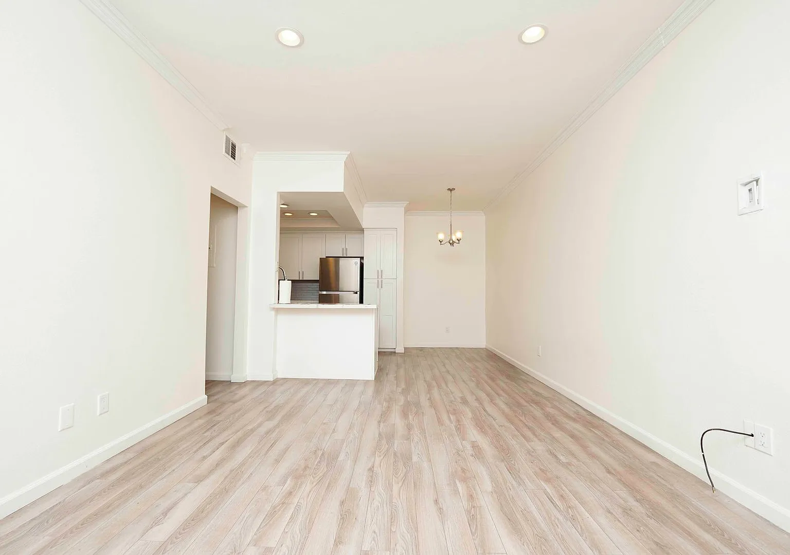 Available Now!! Two Bedroom Two Bath Condo In Great Location — Photo 4