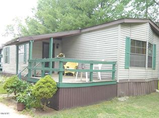 136 Wyndsong Ct, Kent City, MI 49330