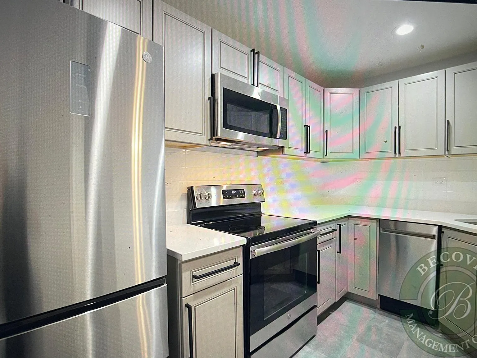 2 bed, 800 sqft, $1,995 — Photo 3