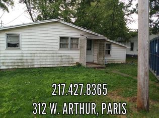 312 W Arthur St, Paris, IL 61944