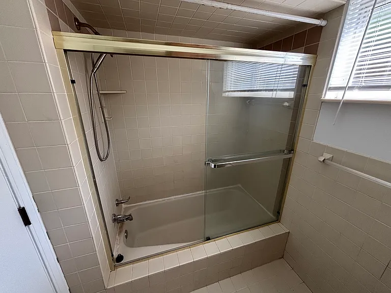 Tub & Shower