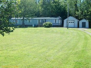 231 Wing Rd, Hermon, ME 04401