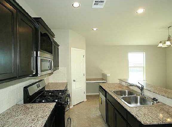 5th image of 4231 S 184th Ave E