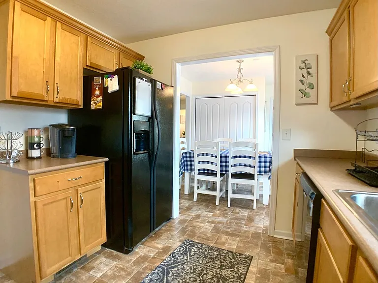 1016 Sunset Dr — Photo 23