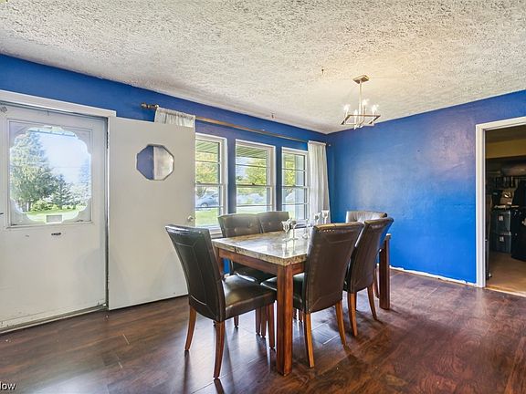 5th image of 724 Knollwood Dr