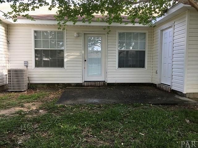 2nd image of 2471 Trailwood Dr