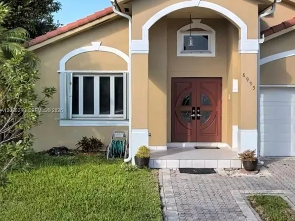 8995 NW 148th St, Miami Lakes, FL 33018