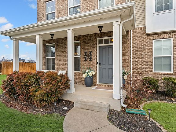 4th image of 3410 Hyde Ct