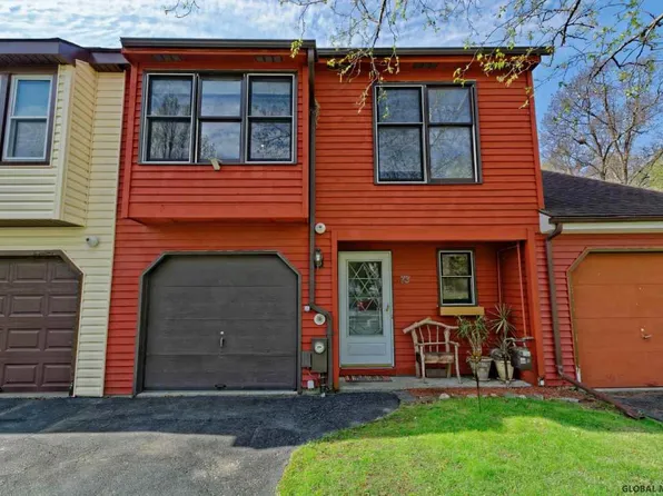 73 Westchester Drive, Clifton Park, NY 12065