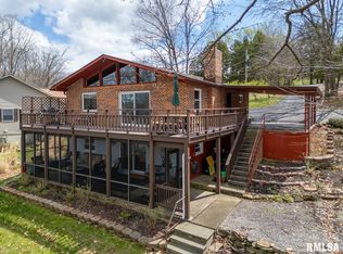 70 Water Front Dr, Creal Springs, IL 62922