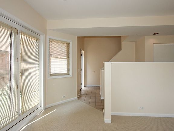 5th image of 409 S East Ave