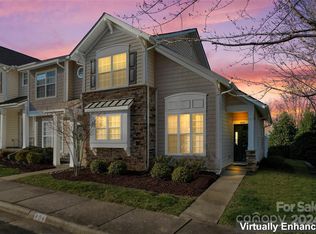 806 Gentlewinds Ct, Fort Mill, SC 29708