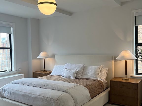 3rd image of 144 W 86th St #14B
