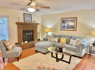 5665 Gates Landing Rd, Virginia Beach, VA 23464