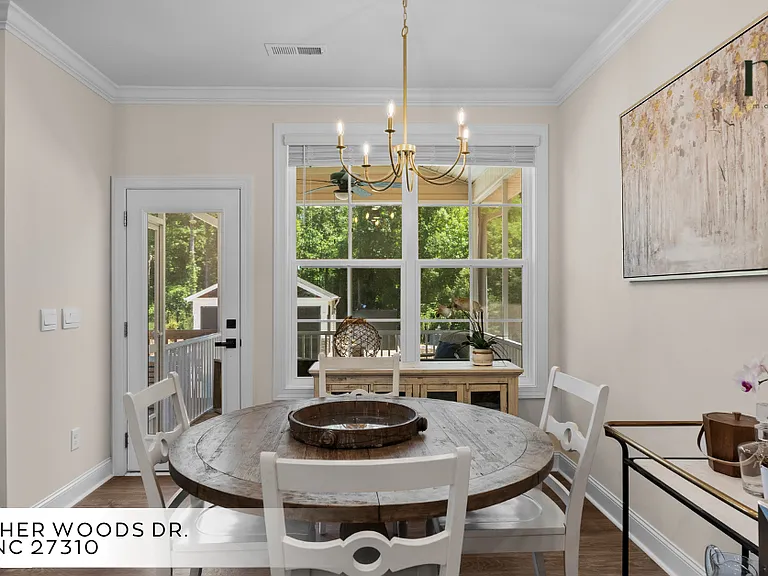 4660 Thatcher Woods Dr — Photo 26
