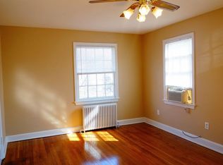 812 Greenwood Cir APT 5, Takoma Park, MD 20912