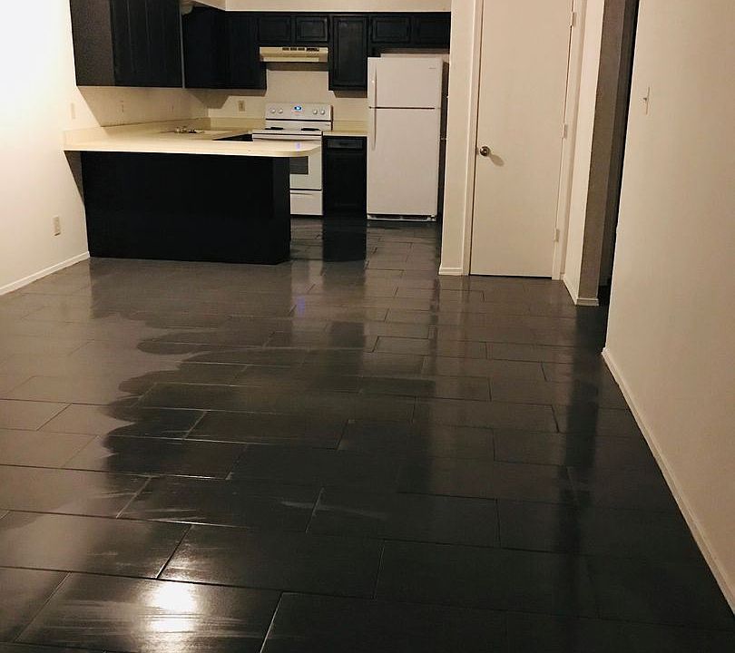 1st image of 316 E Saint Anne Pl APT B