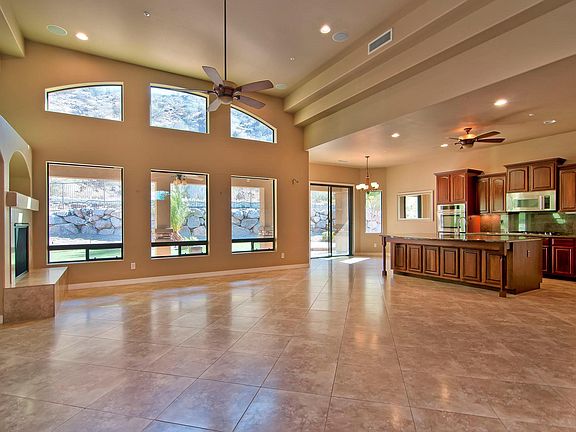 4th image of 9765 E Inglewood Cir