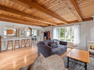 388 Spruce Head Rd, South Thomaston, ME 04858