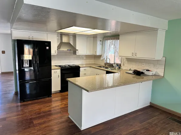 3025 Hillhouse Ct, Reno, NV 89512