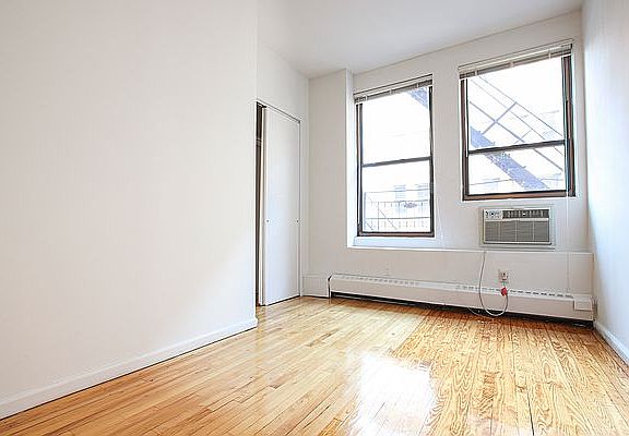4th image of 97 5th Ave APT 2D