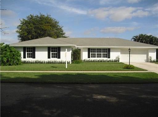 1st image of 982 S Patrick Cir
