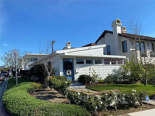 720 Narcissus Ave Photo 1