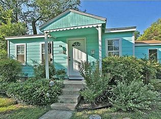 916 E 49th St, Austin, TX 78751