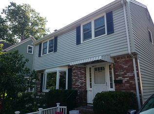 15 Garth Rd, West Roxbury, MA 02132