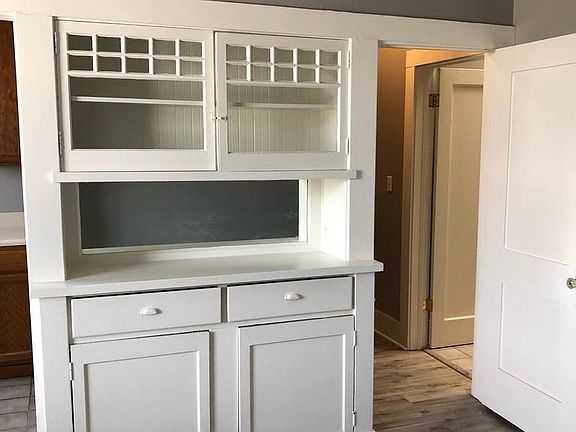5th image of 321 Diamond St #4